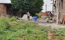 Hà Nội: Hàng chục hộ mua đất giãn dân do xã bán, 11 năm không có sổ đỏ vì sai quy hoạch