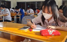 TP HCM: Học sinh các lớp 7, 8, 10, 11 đi học lại từ 4-1-2022