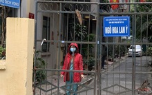 Hình ảnh Hà Nội phong tỏa ngõ 49 Dịch Vọng nơi có ca mới nhất trong cộng đồng