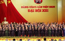 Thông qua Nghị quyết Đại hội XIII của Đảng, phấn đấu tăng trưởng 6,5-7% trong 5 năm tới
