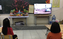 Không khí đón giao thừa tại trường tiểu học Xuân Phương, cái Tết đáng nhớ của thầy trò và phụ huynh trong khu cách ly