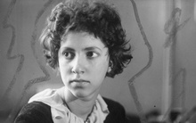 Nữ thần đồng 10 tuổi đã vang danh thế giới nhưng cuộc đời sớm lụi tàn, bi kịch đến từ 4 từ đáng sợ: "Miệng lưỡi thiên hạ"