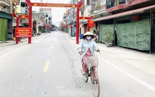 Chùa Hương vắng vẻ đìu hiu trong mùa dịch COVID-19