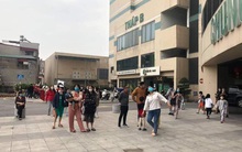 Cháy tại tầng cao chung cư Mipec Long Biên, cư dân tháo chạy