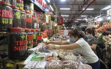 Doanh nghiệp tăng sản xuất khi nhiều người không về quê ăn Tết ​