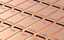 Chi 36 triệu USD để mua hàng nghìn tấn đồng, một công ty chết lặng khi chỉ nhận về… những khối đá sơn màu