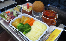 Gặp khó, Suất ăn hàng không Nội Bài (NCS) cấp bánh, suất ăn cho cả học sinh, điều chỉnh giảm lỗ gần 14 tỷ đồng sau kiểm toán