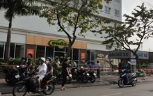 Vụ 2 nữ sinh rơi chung cư tử vong ở TP.HCM: Phụ huynh cho biết cả 2 có tình cảm và có ý định tự tử