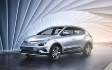 Forbes: Hợp tác với Foxconn trong lĩnh vực xe điện, VinFast có thể được lợi gì?