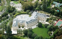 9 căn dinh thự đắt đỏ xa hoa bậc nhất thế giới: Đi không cẩn thận là lạc như chơi!