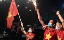 Ảnh: Hải Dương dỡ cách ly xã hội, người dân Chí Linh vui mừng hò reo sau 34 ngày "chiến đấu" với Covid-19