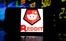 Các nhà đầu tư trên Reddit lại có mục tiêu mới, khiến tài sản của 1 tỷ phú tăng vọt 25 tỷ USD chỉ trong 1 ngày