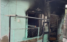 Ảnh: Cận cảnh căn nhà cháy đen khiến 6 người trong gia đình tử vong, xe máy bị thiêu rụi trơ khung