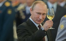 Ever Given chắn Suez: Thế giới thiệt hại, Moscow thắng lớn với yếu điểm của Nord Stream 2