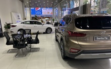 Ôtô nhập khẩu giảm liên tục