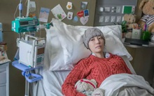 Ung thư có xu hướng trẻ hóa: Mỗi nhóm độ tuổi bạn phải đối mặt với 1 "sát thủ"