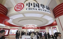 Nhìn lại vụ tham nhũng gây chấn động Trung Quốc: Quan chức giấu 3 tấn tiền mặt trong nhà, công ty 'dọn dẹp nợ xấu' nay mắc kẹt trong đống nợ