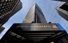 Nhận tài trợ hàng tỷ USD tưởng là kèo ngon, cuối cùng JPMorgan lại rơi vào trung tâm của làn sóng phẫn nộ phản đối Super League