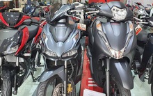 Giá xe Honda SH tiếp tục "tăng phi mã", chạm mốc 126 triệu đồng