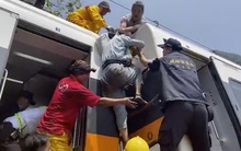 Chuyến tàu tử thần ở Đài Loan: Người con sợ hãi lẩm bẩm "Mẹ còn bị kẹt, mẹ muốn cháu ra ngoài trước"