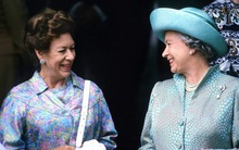 Nữ hoàng Anh nhân nhượng và bỏ qua cho Harry hết lần này đến lần khác dù bị cháu trai phản bội, hóa ra xuất phát từ một lý do đau lòng