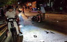 Nóng: Ô tô tông hàng loạt xe máy, 2 người chết, 6 người bị thương