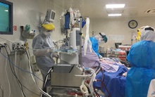 Một bệnh nhân Covid-19 nặng "không kém so với phi công người Anh" được đưa từ An Giang về TP.HCM điều trị