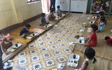 "Nhiều em bé ở Điện Biên đi cách ly chỉ có một bộ quần áo, lắm em còn chẳng có dép để mang"