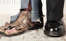 Tỷ phú Hồng Kông và tuyên bố khiến nhiều người "tỉnh ngộ": Không phải chuyện gì trên đời cũng có thể giải quyết được bằng tiền, nhưng quả thực có rất nhiều việc cần đến tiền mới giải quyết được