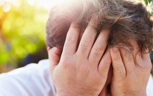 Nắng nóng đỉnh điểm, giám đốc Trung tâm cấp cứu BV Bạch Mai chỉ ra dấu hiệu sốc nhiệt