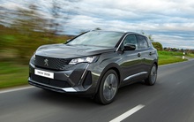 Peugeot 3008 thế hệ mới về Việt Nam: Giá từ 989 triệu đấu Mazda CX-5, Hyundai Tucson