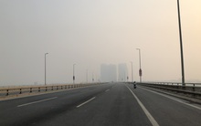 Chuyên gia tiết lộ nguyên nhân vì sao bầu trời Hà Nội bỗng dưng mù mịt, "lên đỉnh" thế giới về ô nhiễm không khí