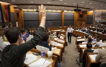 Chỉ cần 1 tờ giấy trắng, Đại học Harvard chỉ ra bạn nên học ngành gì, làm nghề gì thì phù hợp: Xem xong đầu óc bừng sáng