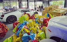 Showroom siêu xe "đỉnh" thành tiệm tạp hóa và đại gia 9X lái Mercedes-AMG G63 đi ship gạo, nước mắm