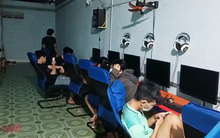 Bất chấp quy định phòng dịch, 12 người tụ tập chơi game bị xử phạt 180 triệu đồng