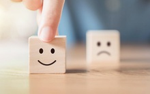 Xôn xao tin đồn cảm xúc vui vẻ, hạnh phúc... tạo ra "tần số" giết chết virus SARS-CoV-2: Bác sĩ tiết lộ điều hiển nhiên