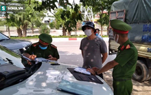 Xử phạt ra đường không thực sự cần thiết: Người bị quay xe, người vùng vằng không chịu ký biên bản