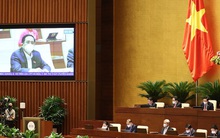 Quốc hội giao Chính phủ thực hiện một số giải pháp cấp bách phòng dịch COVID-19