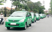 200 xe taxi Mai Linh được phép vận chuyển khách giữa các bệnh viện, khu cách ly và sân bay Nội Bài