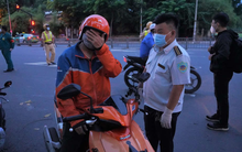 AhaMove lên tiếng sau khi nhiều tài xế bị phạt vì giao hàng sau 18h: Chúng tôi xin lỗi vì hiểu chưa đúng và đã khắc phục nhanh nhất có thể!