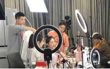 Bán hàng online, nhiều streamer dùng thủ đoạn lừa gạt khách hàng