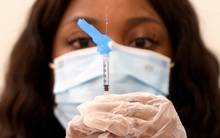 Người đã tiêm phòng COVID-19 sẽ ra sao khi nhiễm SARS-CoV-2?