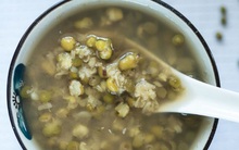 Chè đậu xanh rất tốt cho sức khỏe nhưng có những người càng ăn nhiều lại càng độc, đặc biệt là 6 đối tượng này