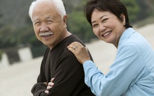 Sau 60 tuổi mà tuân thủ 3 thói quen này, sức khỏe tự khắc nâng lên, tuổi thọ sẽ không "đối xử tệ" với bạn