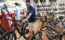 “Cơn sốt” xe đạp trên thế giới kéo dài do khan hiếm linh kiện