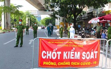 Hà Nội: Phát hiện người đàn ông tử vong trong tư thế treo cổ ở công viên