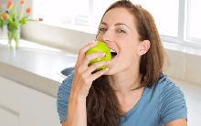 Nếu bạn muốn kéo dài tuổi thọ và sống khỏe mạnh, xin hãy nhớ "3 KHÔNG": Lúc sáng sớm, sau bữa ăn và trước khi đi ngủ