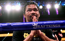 Xúc động khoảnh khắc Pacquiao chắp tay, cúi đầu chào khán giả sau khi để thua ở trận đấu có thể là cuối cùng trong sự nghiệp