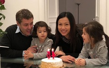 Đây chính là "Hoa hậu giàu nhất Việt Nam": Ở nhà dát vàng, lấy chồng giáo sư, nghe cách dạy con chỉ biết thốt lên 1 chữ "Tuyệt"