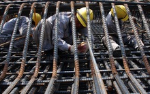 Tiêu thụ thép xây dựng "xuống đáy"